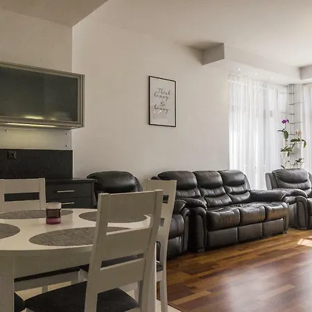 דירה Mezaparka Apartament Lake And Zoo